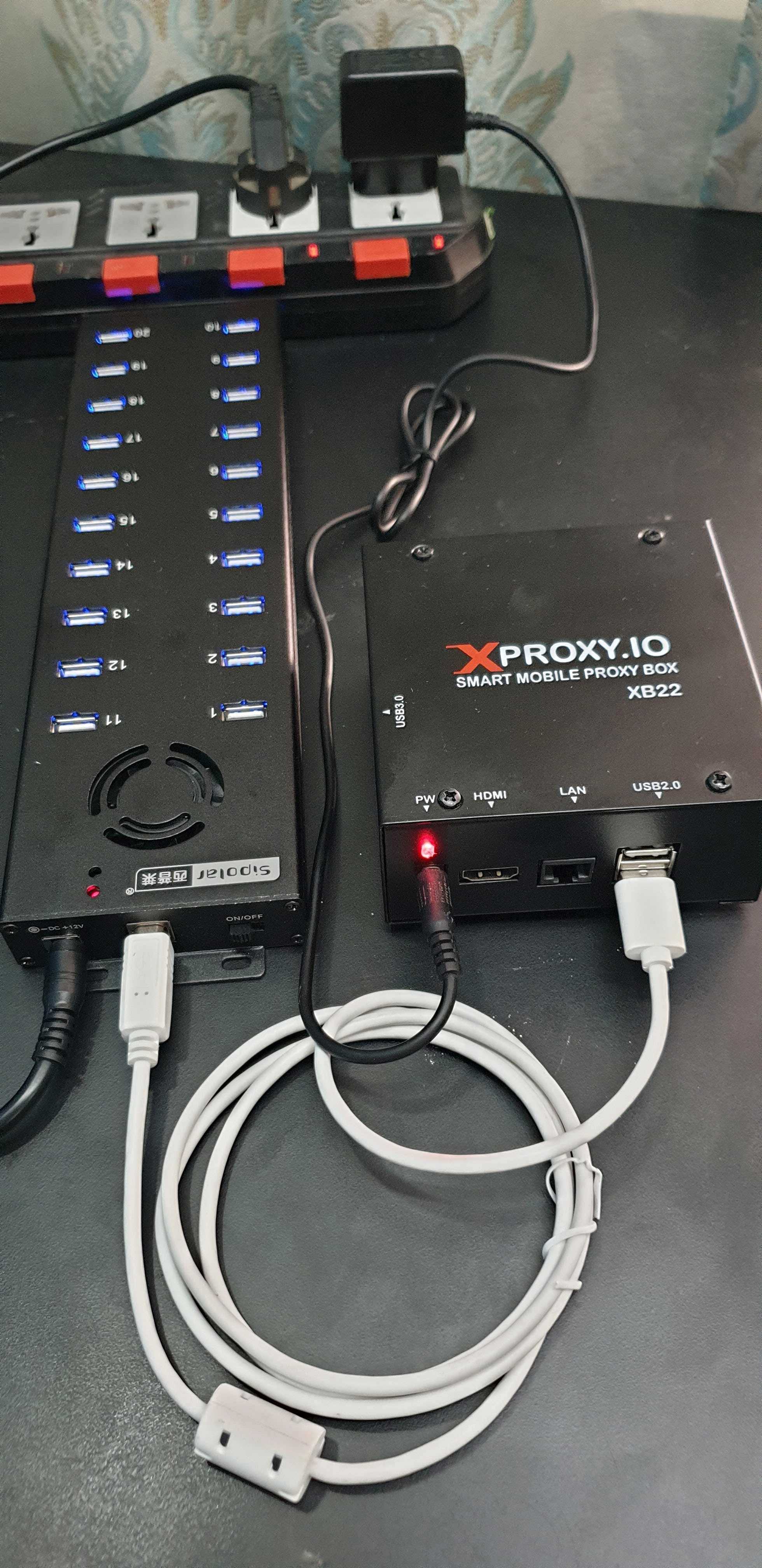 Data cable from XProxy box to USB hub